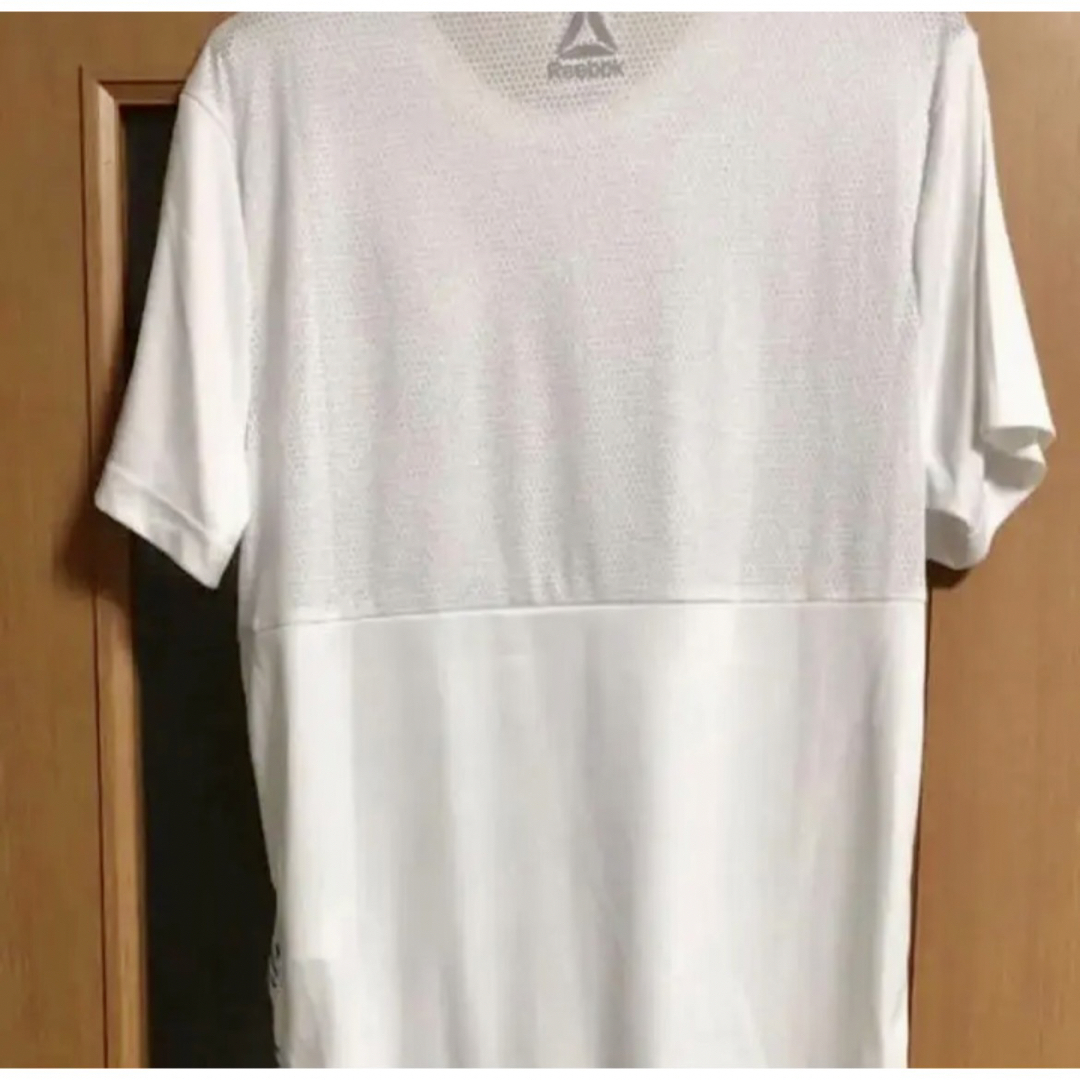 Reebok(リーボック)の涼しい！ リーボック Reebok 半袖 Tシャツ 新品未使用 メンズのトップス(Tシャツ/カットソー(半袖/袖なし))の商品写真