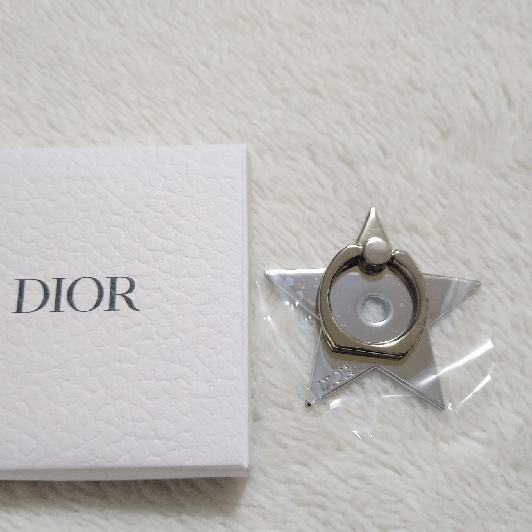 Christian Dior(クリスチャンディオール)のDIOR☆スマホリング スマホ/家電/カメラのスマホアクセサリー(その他)の商品写真