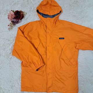 パタゴニア(patagonia)のPatagonia ナイロンジャケット 登山 キャンプ(登山用品)