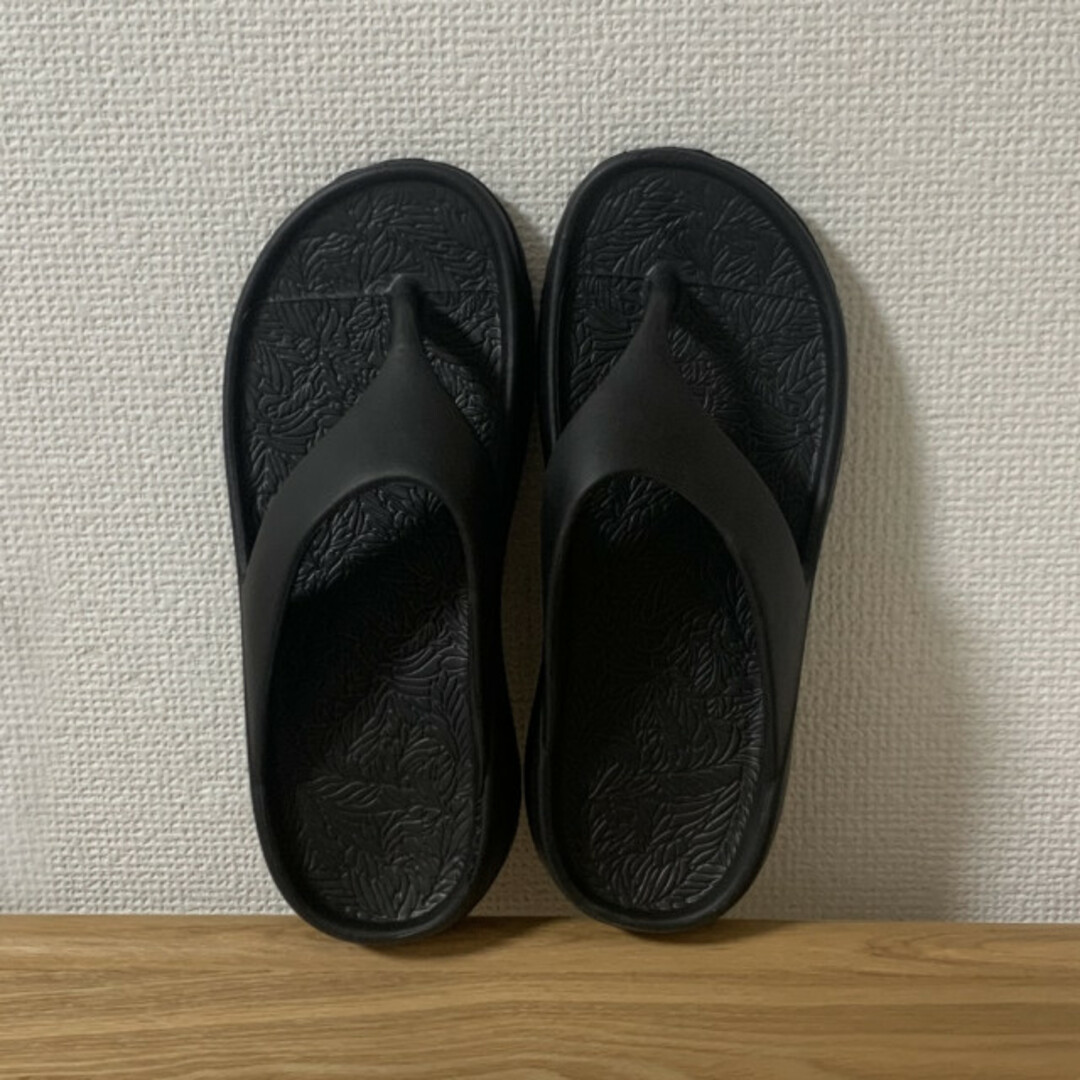 リカバリー トングサンダル 35-36 黒 厚底 フラット ぺたんこ プチプラ