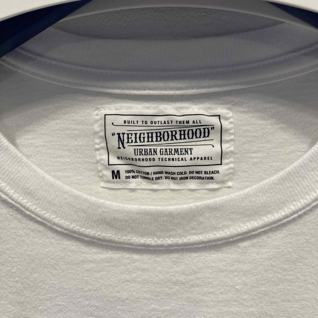 NEIGHBORHOOD(ネイバーフッド)のネイバーフッド　ラメ入りロゴTシャツ メンズのトップス(Tシャツ/カットソー(半袖/袖なし))の商品写真