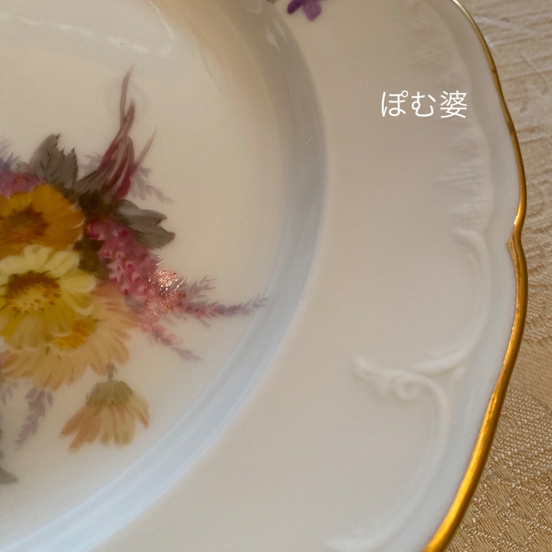 MEISSEN - 【KPMベルリン】印象派 印象主義「花と蝶」 金彩 レリーフ