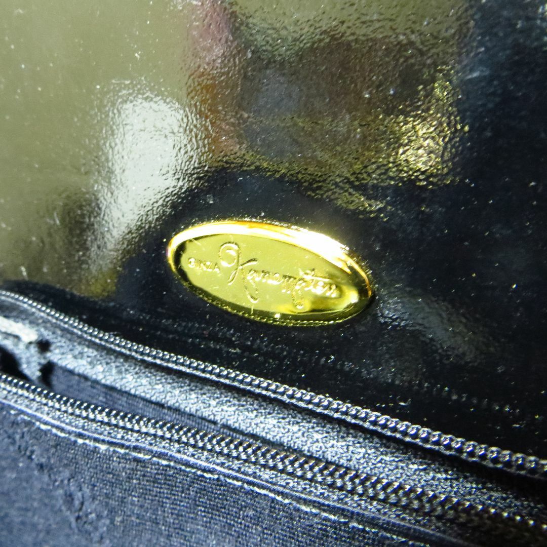 GINZA Kanematsu(ギンザカネマツ)の銀座かねまつ がま口 ハンドバッグ エナメル 黒 ブラック レザー レディース レディースのバッグ(ハンドバッグ)の商品写真