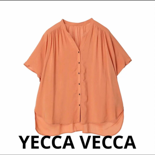 イェッカヴェッカ(YECCA VECCA)の新品タグ付き　YECCA VECCA  レーヨンローンバックシャーリングシャツ(シャツ/ブラウス(半袖/袖なし))
