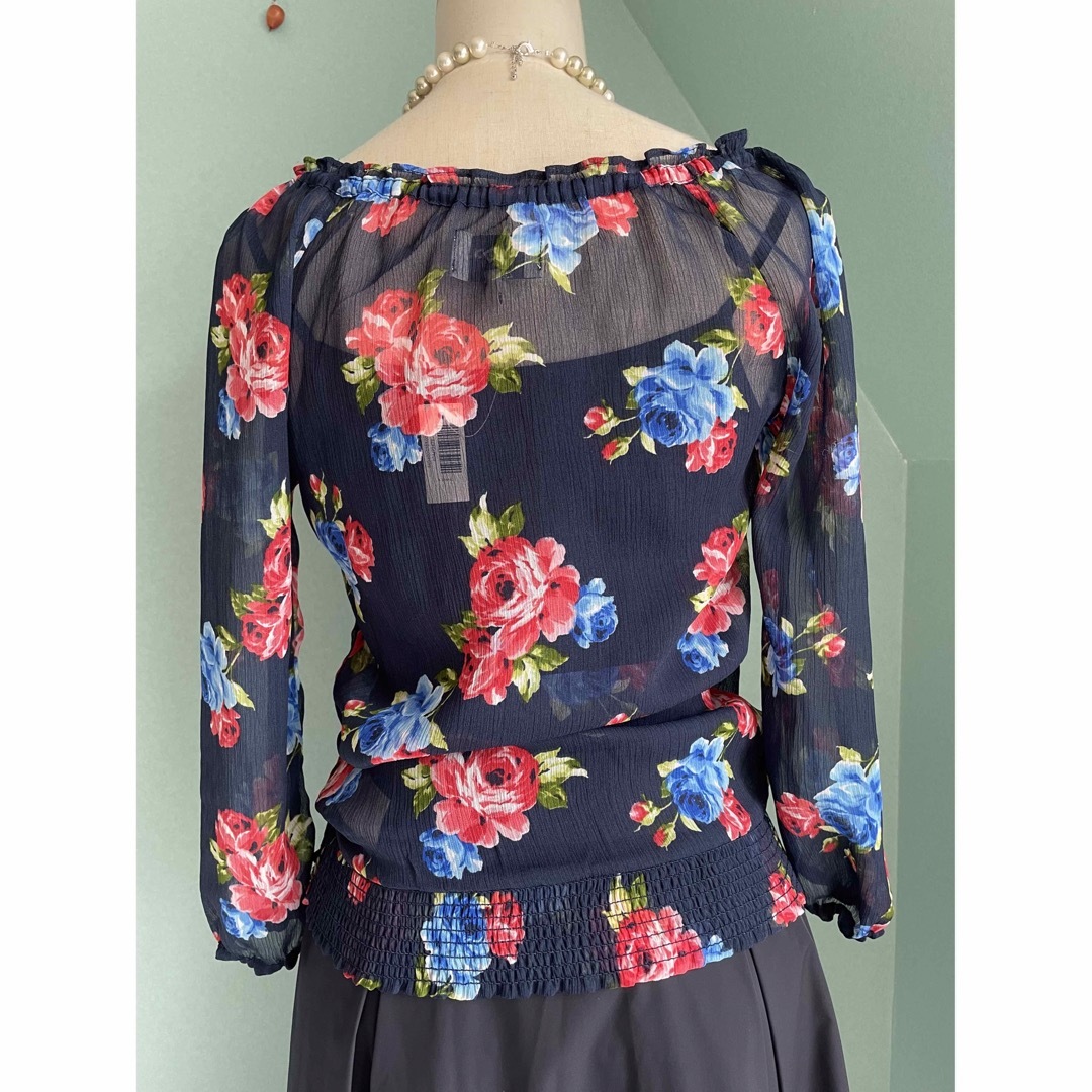 新品★GILLY HICKS ギリーヒックス★ブラウス★シアー★花柄★アバクロ 2