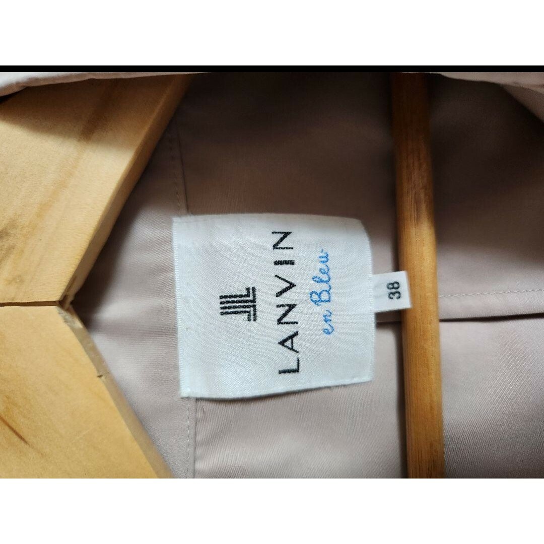 LANVIN en Bleu(ランバンオンブルー)のLANVIN en Blue　トレンチコート レディースのジャケット/アウター(トレンチコート)の商品写真