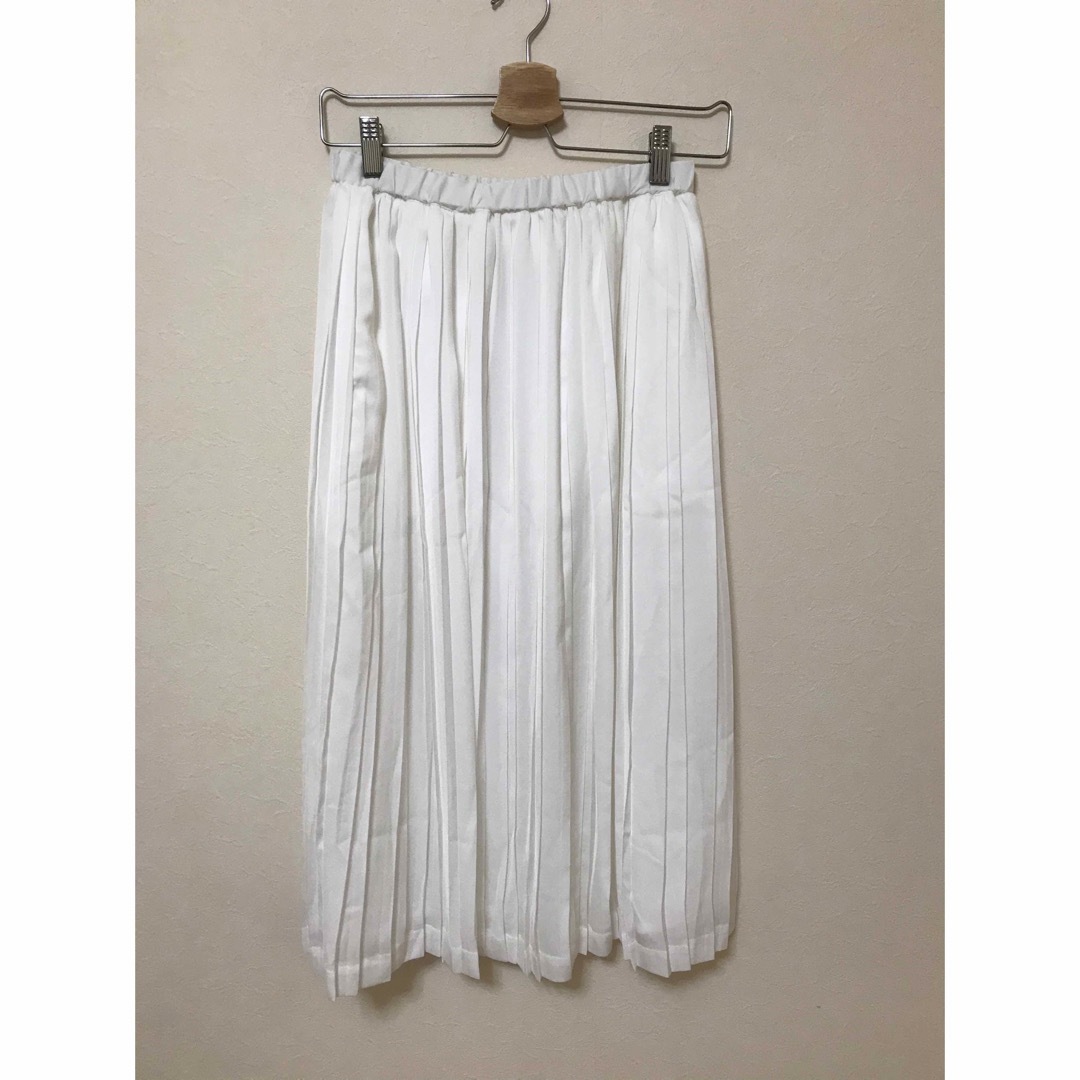 LEPSIM(レプシィム)のレプシム　白　ロングスカート　未使用品 レディースのスカート(ロングスカート)の商品写真