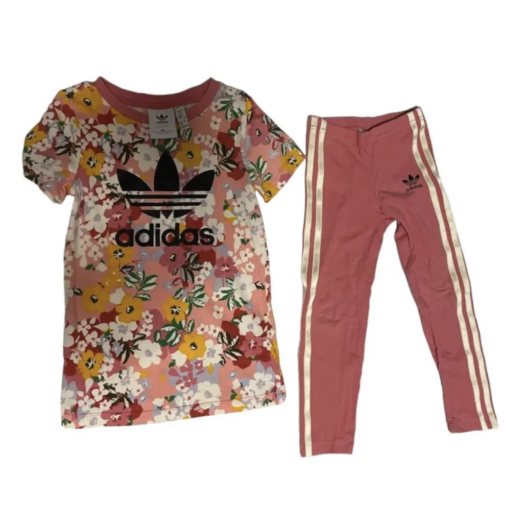 adidas(アディダス)のadidas 女の子　セットアップ　100センチ（サイズ感小さめ） キッズ/ベビー/マタニティのキッズ服女の子用(90cm~)(Tシャツ/カットソー)の商品写真