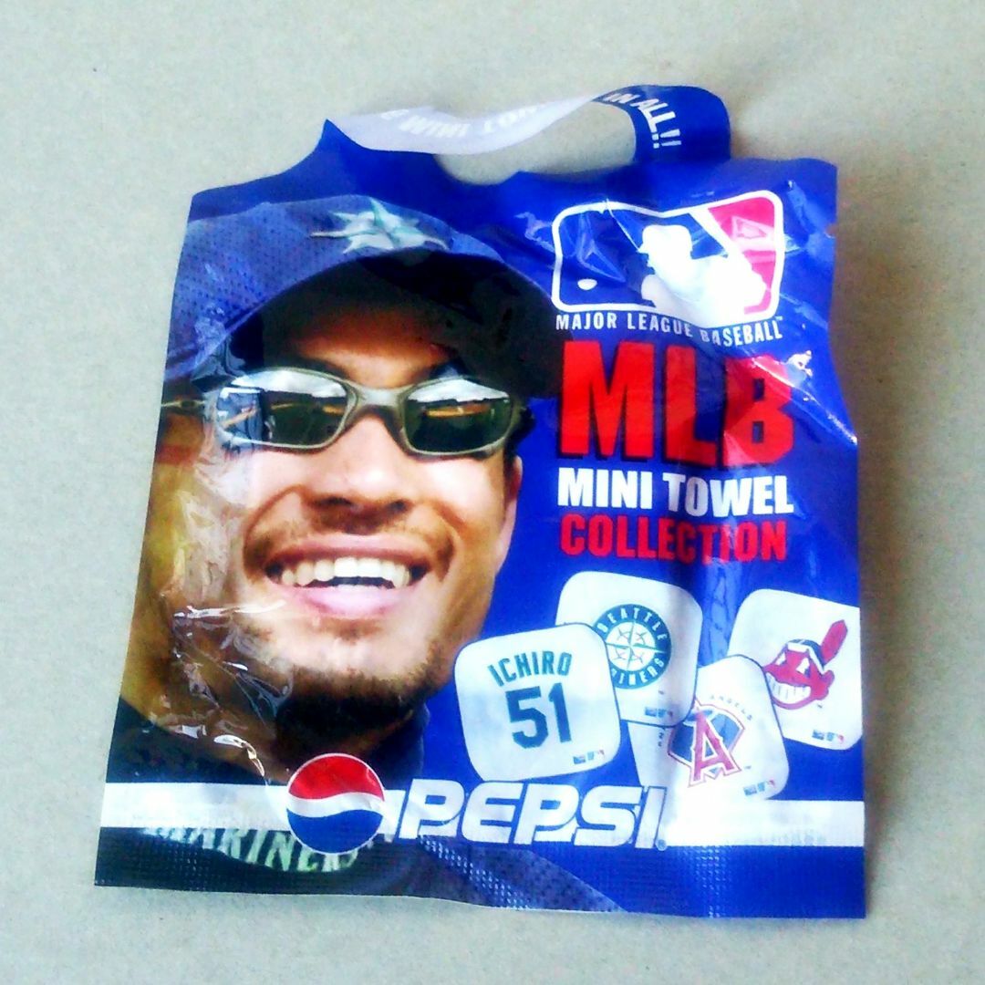 MLB(メジャーリーグベースボール)のMLB/MINI TOWEL COLLECTION/PEPSI エンタメ/ホビーのコレクション(ノベルティグッズ)の商品写真