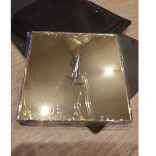 イヴサンローランボーテ(Yves Saint Laurent Beaute)の【未使用】イヴ・サンローラン 携帯用ミラー 鏡 YSLミニサイズミラー(ミラー)