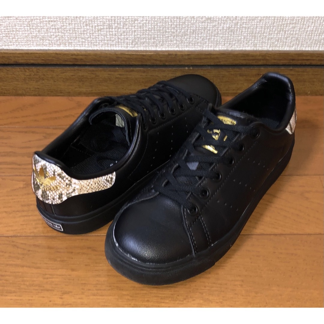 【希少美品】adidas アディダス　サンバスネーク　ヘビ柄　ブラック　金ロゴ