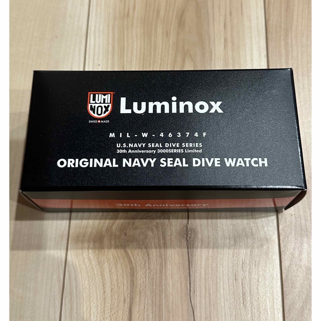 Luminox(ルミノックス)のルミノックス 30周年記念モデル　3001復刻 メンズの時計(腕時計(アナログ))の商品写真