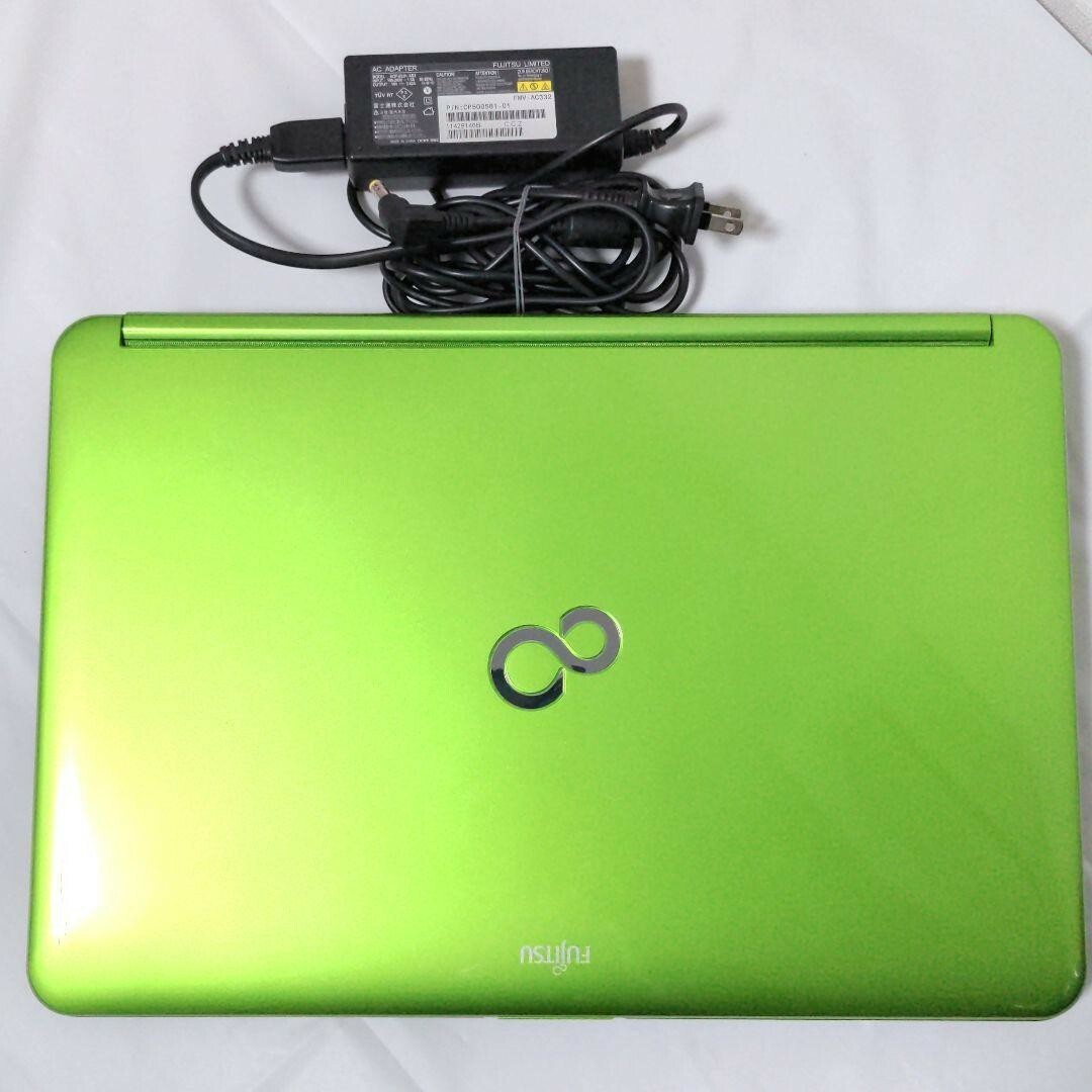 オンライン限定商品】 LIFEBOOK ライムグリーン✨正規Office✨カメラ