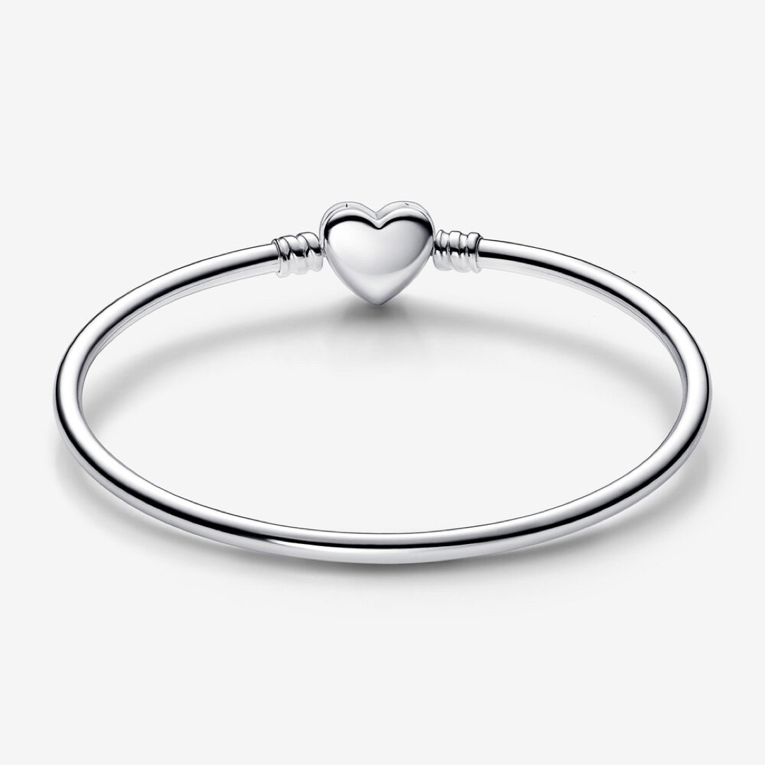 PANDORA(パンドラ)のPANDORA Bangle バングル ブレスレット正規品 限定品 17cm レディースのアクセサリー(ブレスレット/バングル)の商品写真