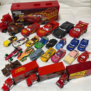 カーズ・トミカシリーズ - カーズ トミカ まとめ売り 24台収納出来る