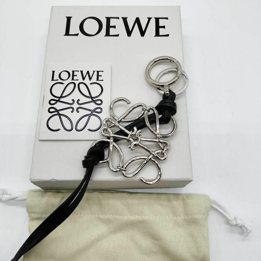 【未使用・超美品】LOEWE アナグラム キーリング パラジウム シルバー