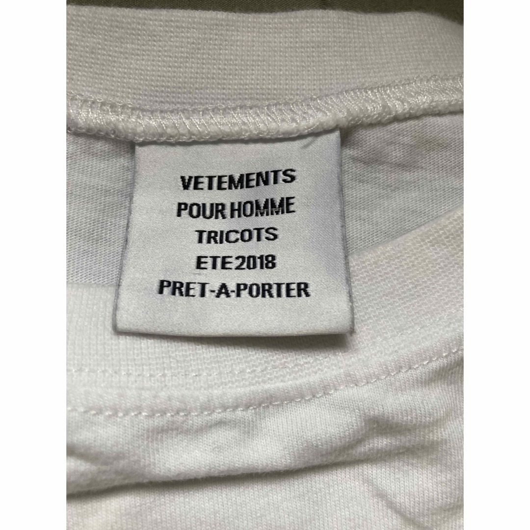 VETEMENTS - vetements 17aw staff-Tの通販 by m_J|ヴェトモンならラクマ VETEMENTS - vetements 17aw staff-Tの通販 by m_J|ヴェトモンならラクマ