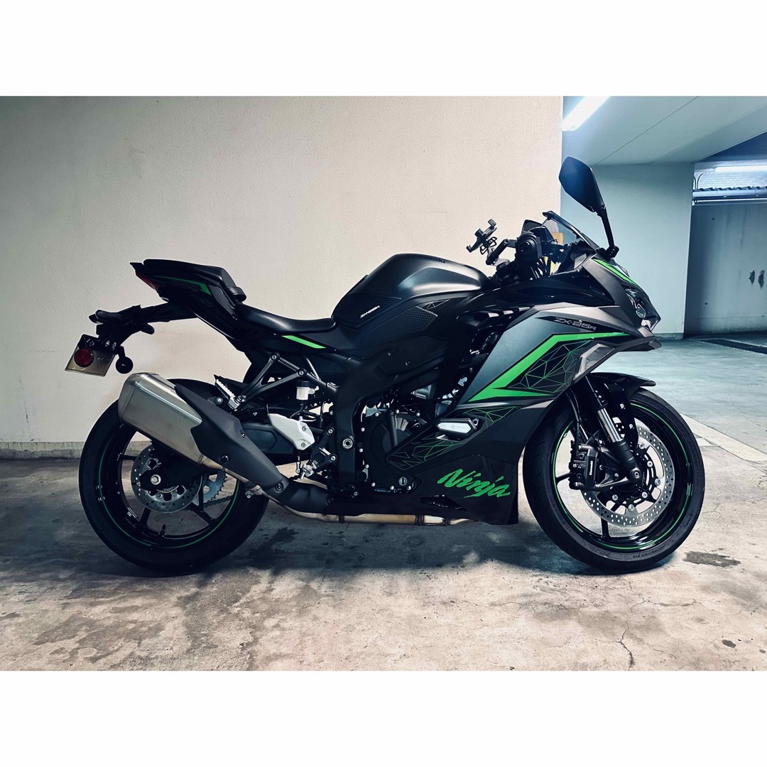 【手元80万】zx25r se KRTエディション　2023年式