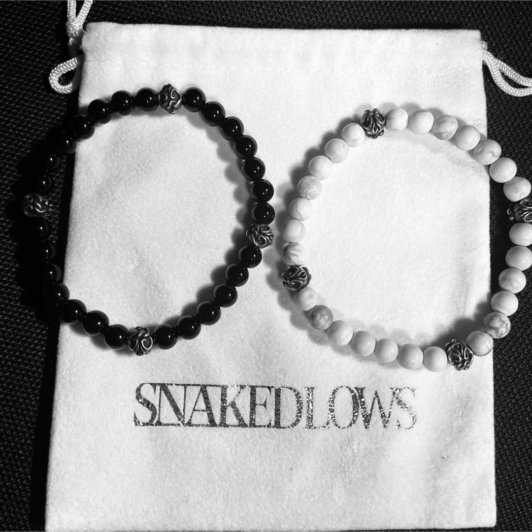 【美品】SNAKED LOWS SNAKEDLOWS ビーズ ブレスレット | フリマアプリ ラクマ