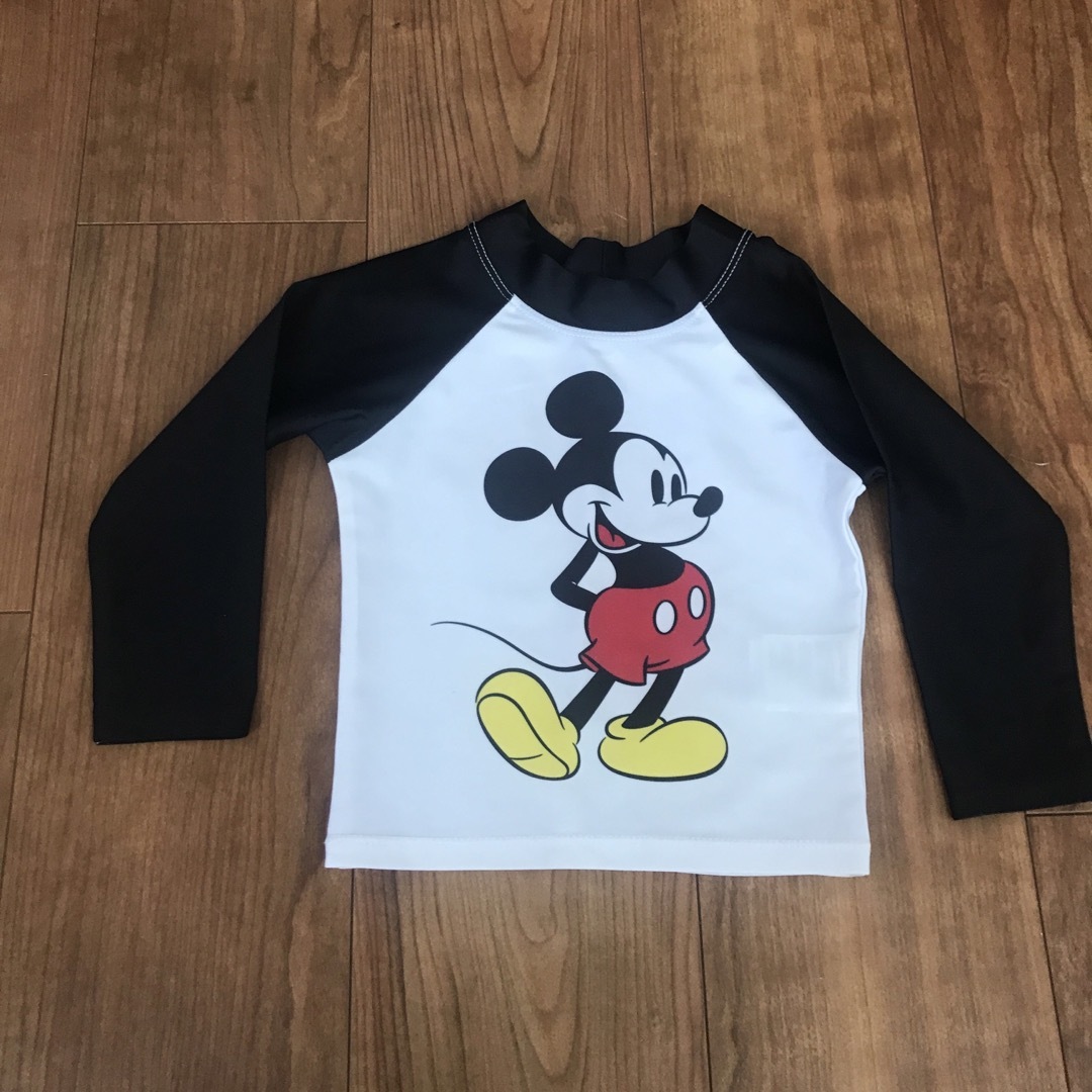 Disney(ディズニー)のラッシュガード  キッズ/ベビー/マタニティのキッズ服男の子用(90cm~)(水着)の商品写真