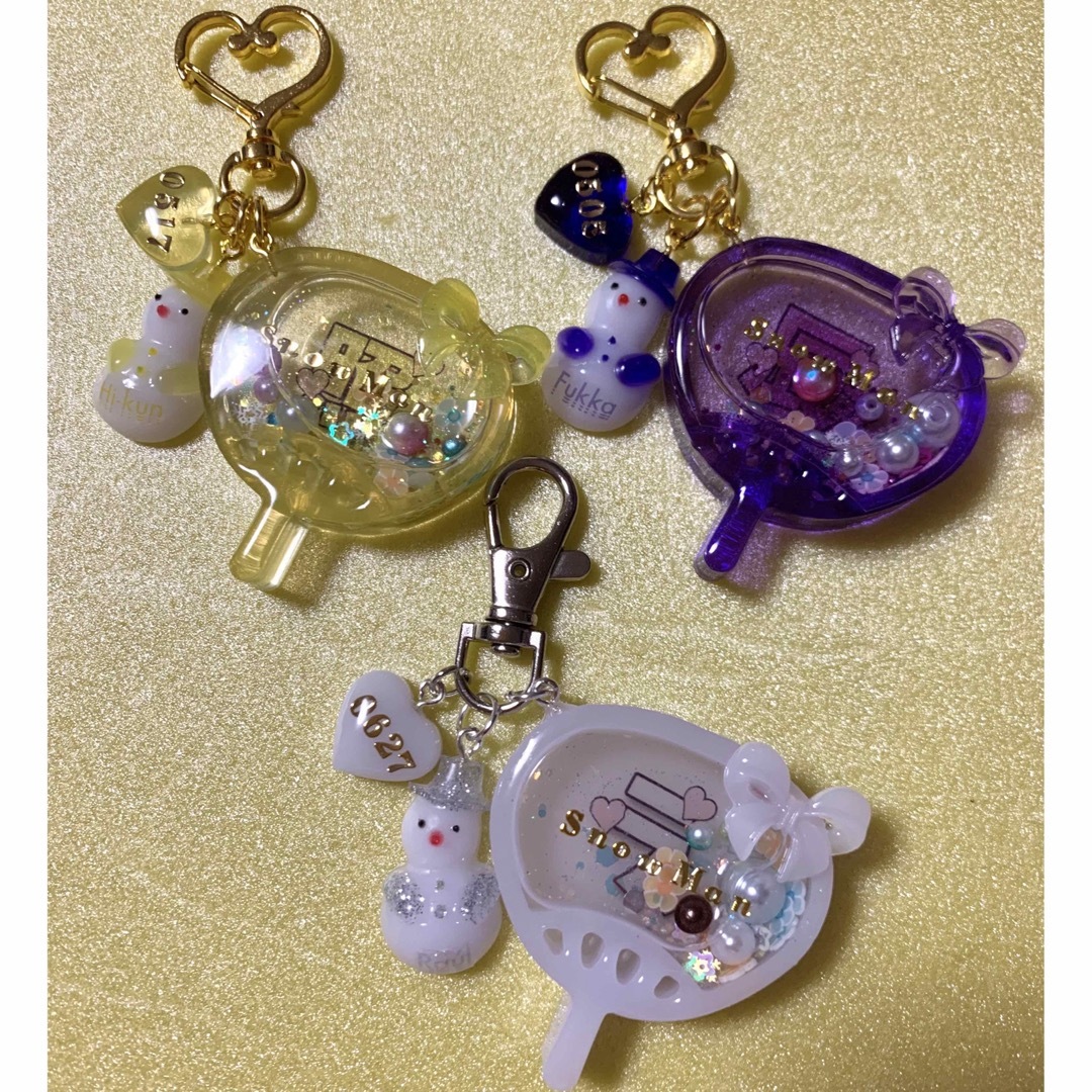 最終値下げ Snow Man レジンキーホルダー うちわ文字 うちわシェイカー ハンドメイド アイドル SnowMan うちわ型シャカシャカキーホルダー 向井康二