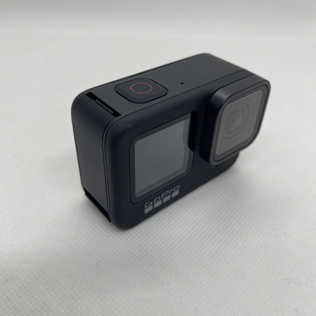 GoPro(ゴープロ)のGOPRO HERO9 美品　スペアレンズ・SDカード256G付属 スマホ/家電/カメラのカメラ(コンパクトデジタルカメラ)の商品写真
