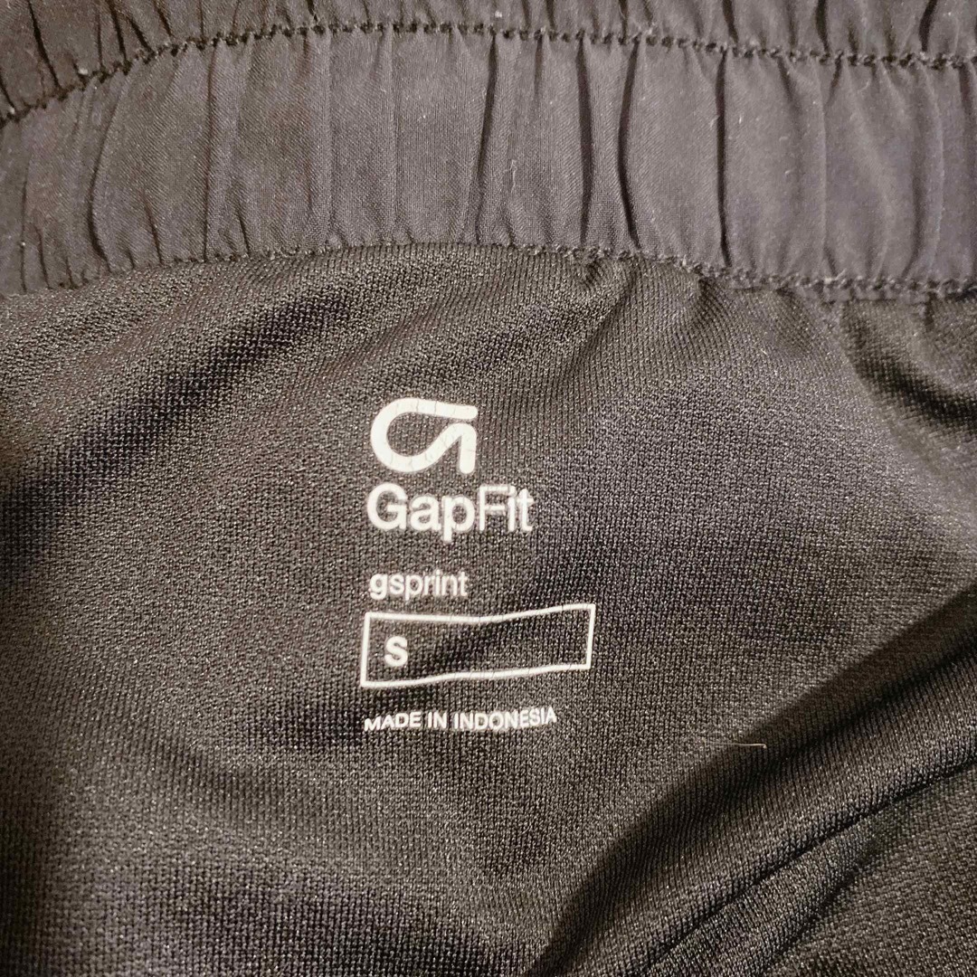 GAP(ギャップ)のGAP fit ランニングパンツ S  トレーニングウェア スポーツ/アウトドアのランニング(ウェア)の商品写真