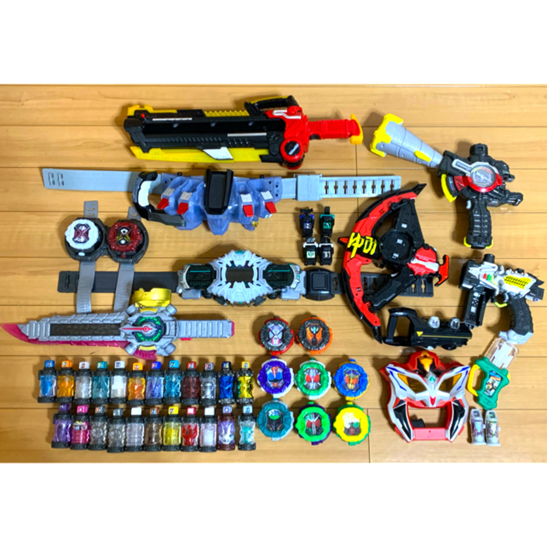仮面ライダー ウルトラマン 玩具 まとめ売りの通販 by add.m.f.f|ラクマ