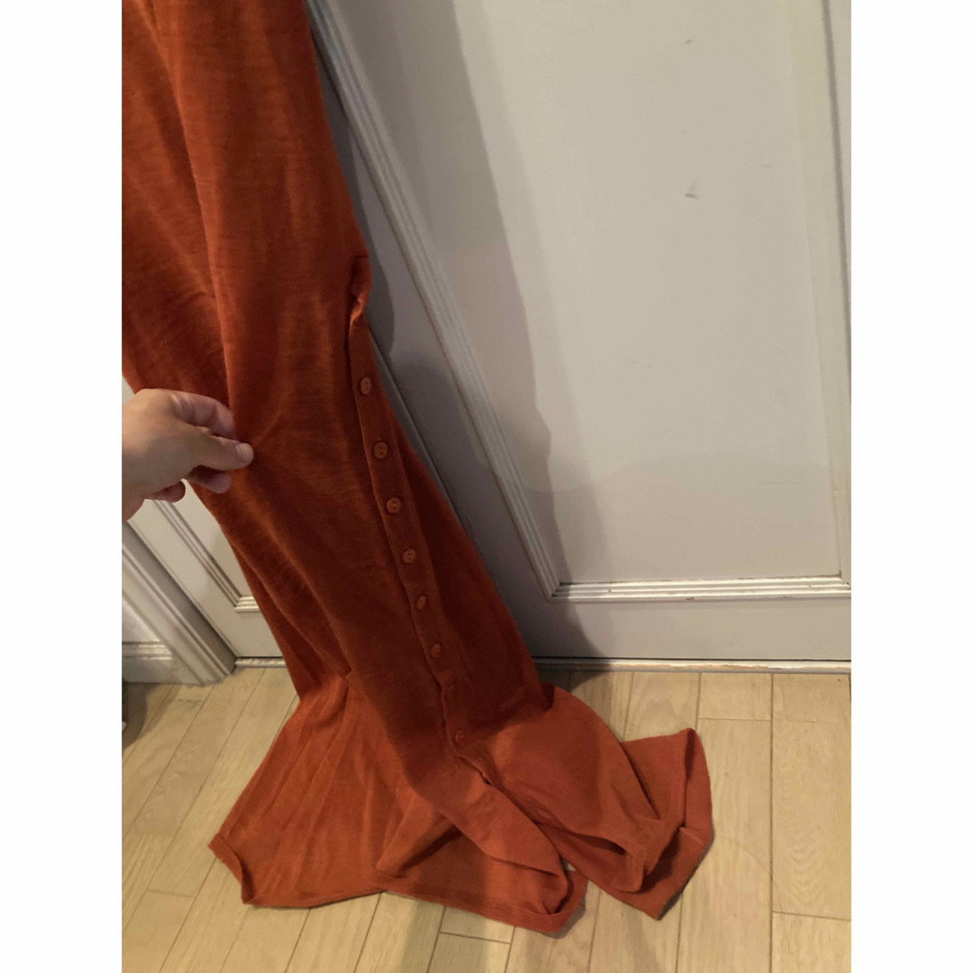 FUMIKA_UCHIDA(フミカウチダ)の限定値下ジョンリンクスウールロングスリッドスカート赤　fumikauchida  レディースのスカート(ロングスカート)の商品写真