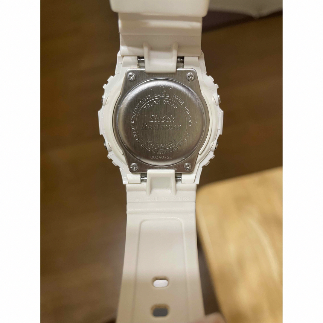 Baby-G(ベビージー)のBABY-G ホワイト BGD-5000-7JF メンズの時計(腕時計(デジタル))の商品写真