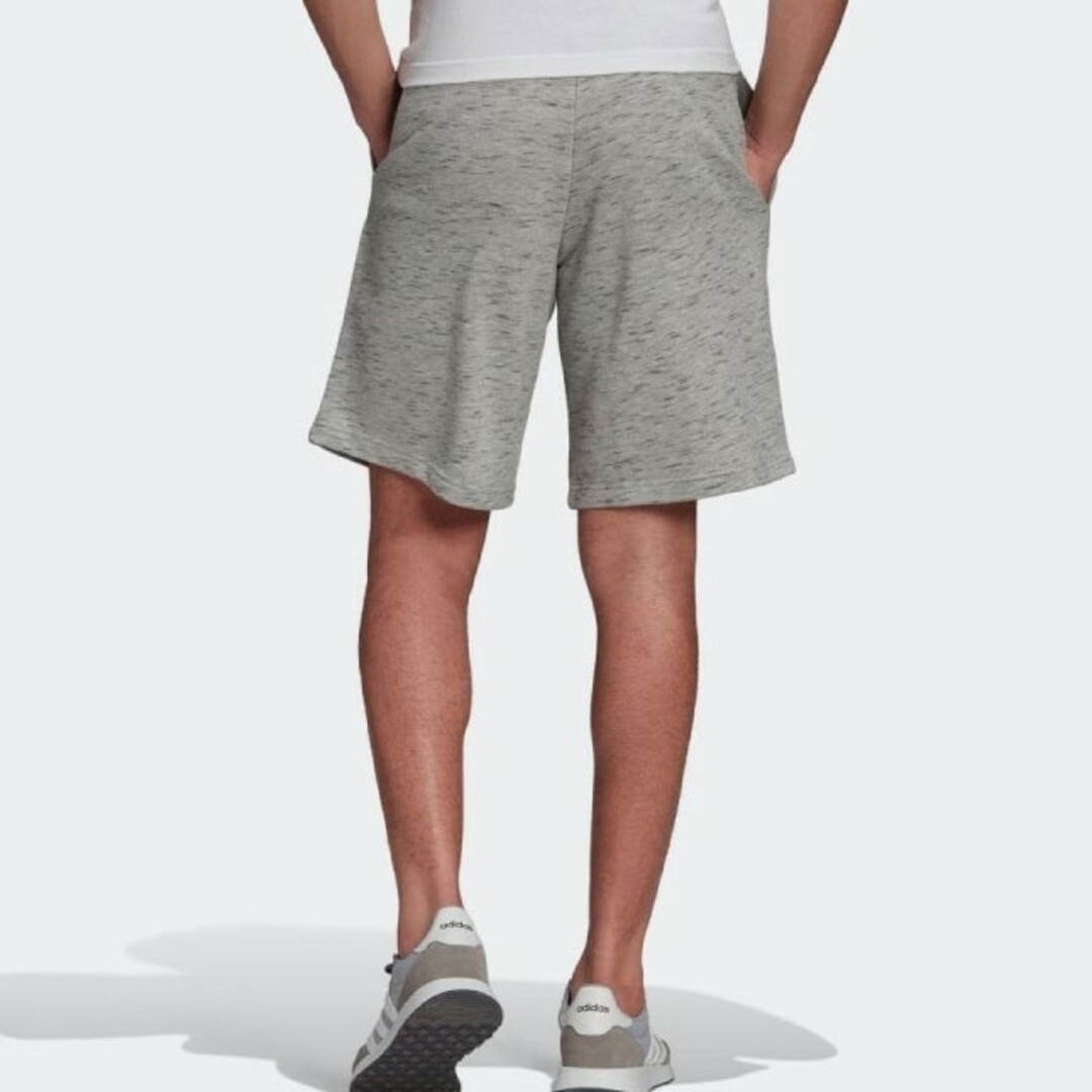 adidas(アディダス)の新品 グレー XL アディダス ショートパンツ ハーフパンツ メンズ スウェット メンズのパンツ(ショートパンツ)の商品写真