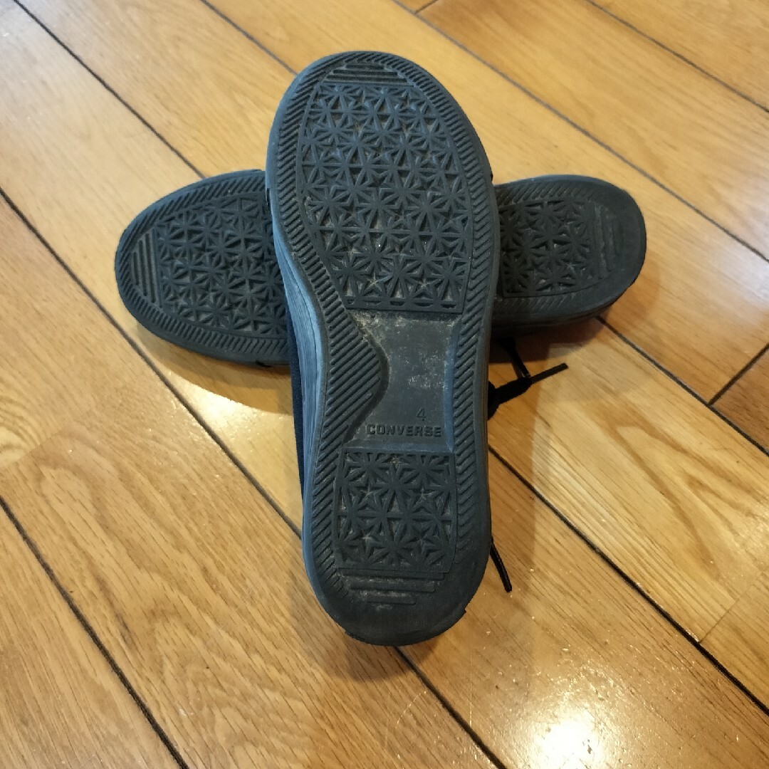 CONVERSE(コンバース)のCONVERSEの黒スニーカー キッズ/ベビー/マタニティのキッズ靴/シューズ(15cm~)(スニーカー)の商品写真