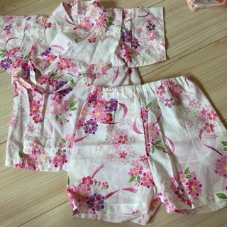 甚平　女児　新品　80 花柄(甚平/浴衣)