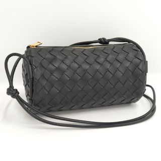 ボッテガヴェネタ(Bottega Veneta)のBOTTEGA VENETA イントレチャート ストラップ ポーチ レザー(ショルダーバッグ)