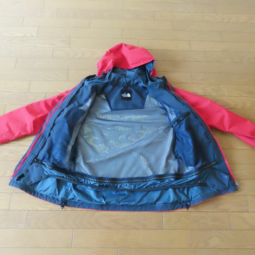 THE NORTH FACE(ザノースフェイス)のTHE NORTH FACE ノースフェイス マウンテンパーカー M 赤 メンズ メンズのジャケット/アウター(マウンテンパーカー)の商品写真