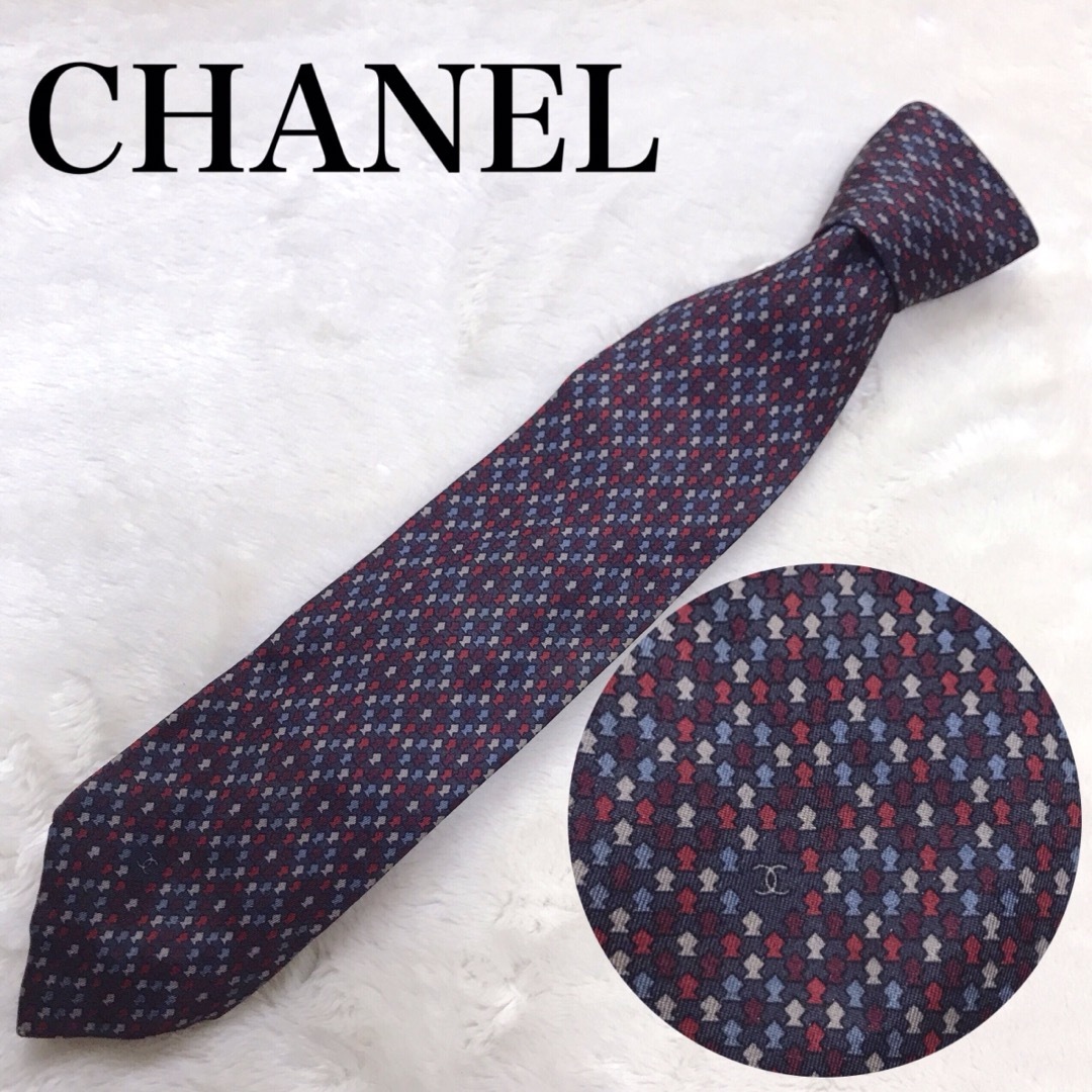 CHANEL(シャネル)のCHANEL ネクタイ ココマーク ブラック 魚 総柄 マルチカラー メンズのファッション小物(ネクタイ)の商品写真