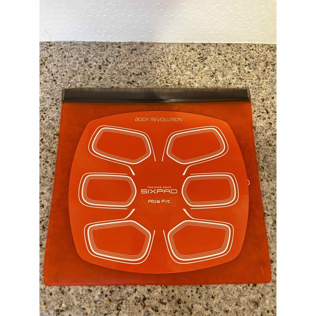 SIXPAD - クマラー様専用 SIXPAD アブズフィット2 純正品 充電式の通販