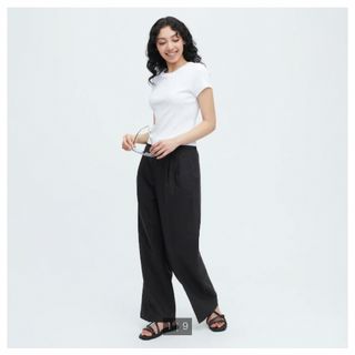 ユニクロ(UNIQLO)のUNIQLOリネンブレンドタックワイドパンツ（丈標準67～69cm）(カジュアルパンツ)