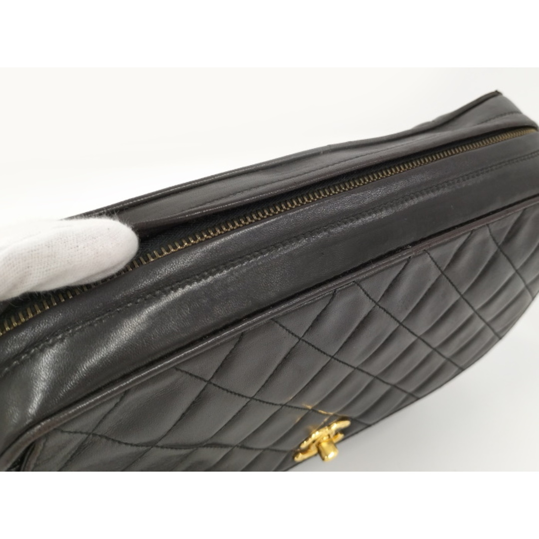 CHANEL - CHANEL マトラッセ フリンジ ショルダーバッグ CHANEL - CHANEL マトラッセ フリンジ ショルダーバッグ