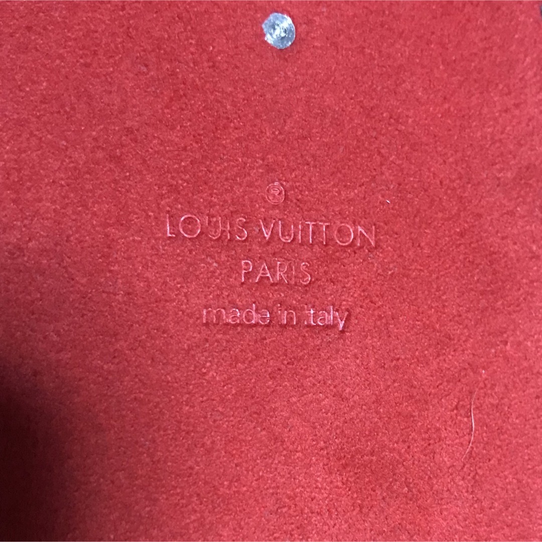 LOUIS VUITTON - ルイヴィトン アイトランク シュプリーム の通販 by