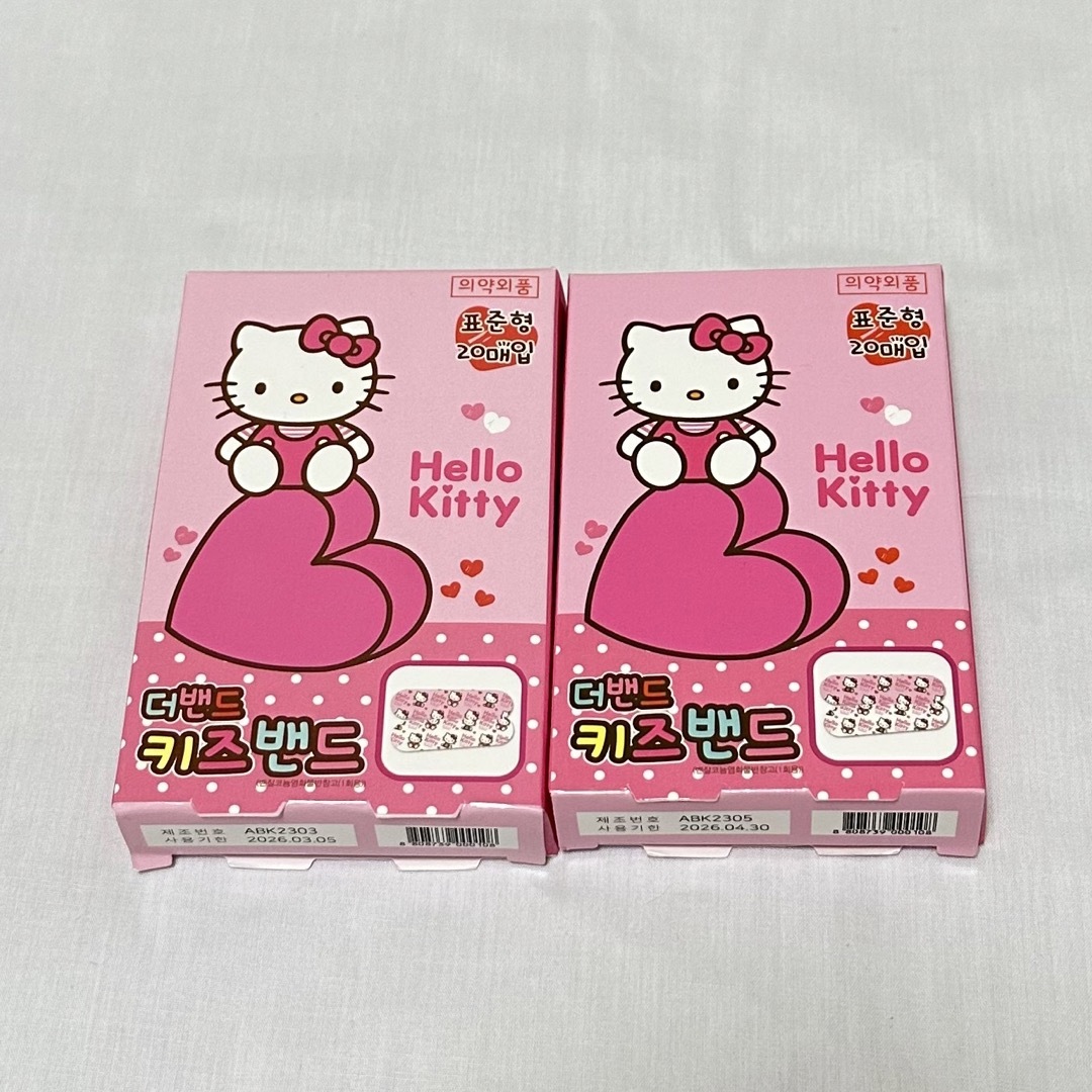 サンリオ - 韓国ダイソー限定 キティちゃん 絆創膏 2箱セット キティー ...