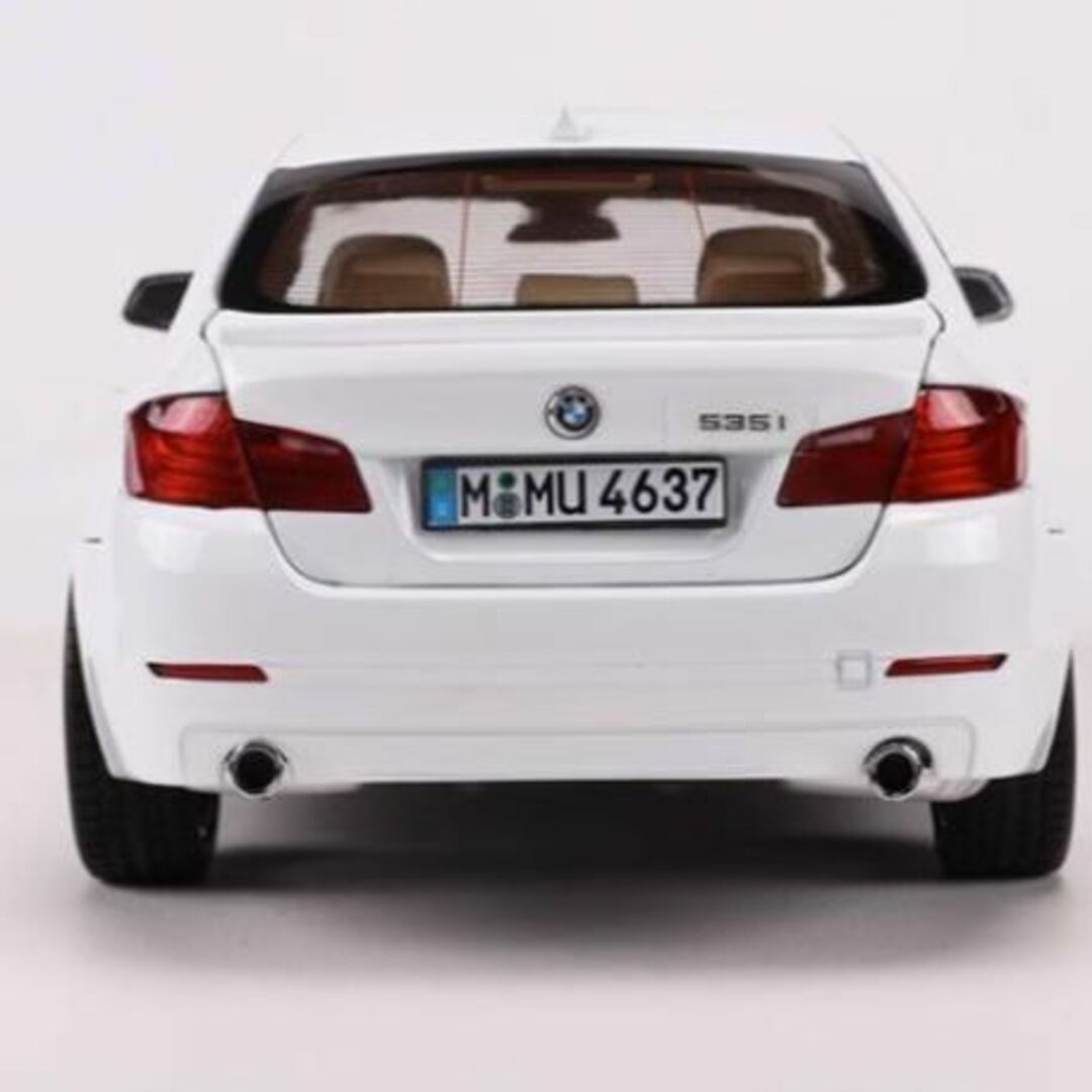 ミニカー GTA 1/18 BMW 535i ホワイト