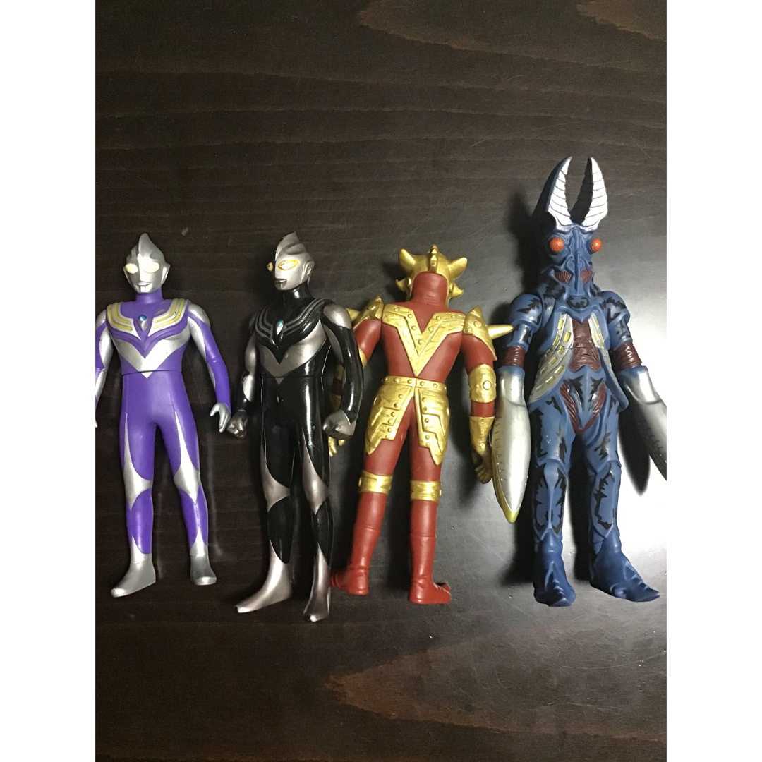 ウルトラマン 怪獣 28体