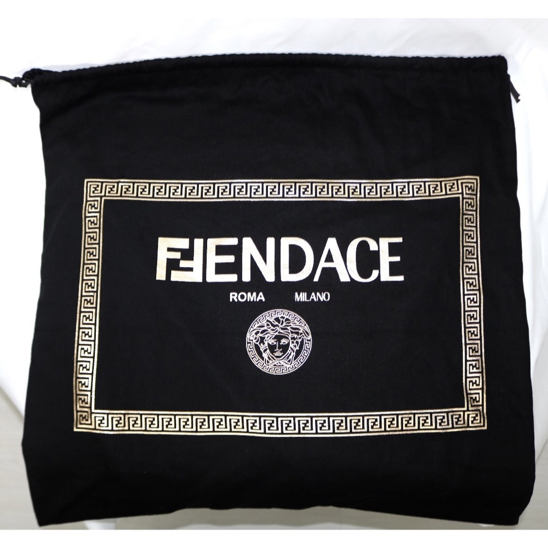 FENDI(フェンディ)のフェンダーチェ トートバッグ フェンディ ヴェルサーチ コラボ GT10046 メンズのバッグ(トートバッグ)の商品写真