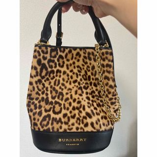 バーバリー(BURBERRY)のバーバリー　Burberry　バッグ　レオパード(ショルダーバッグ)