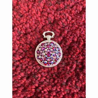 スワロフスキー(SWAROVSKI)のペンダントトップ(ネックレス)