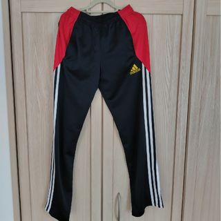 アディダス(adidas)のジャージ下(パンツ/スパッツ)