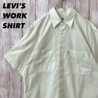 リーバイス(Levi's)のアメリカ古着　LEVI'S リーバイス　半袖刺繍ロゴワークシャツ　サイズSオフ白(シャツ)