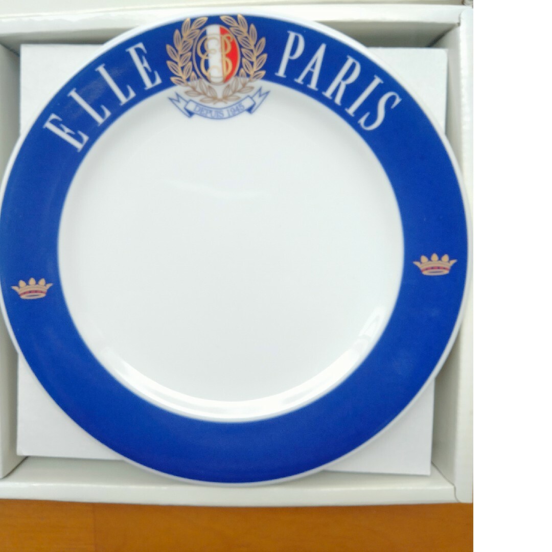 ELLE(エル)のELLE PARIS  洋皿　プレート　食器 インテリア/住まい/日用品のキッチン/食器(食器)の商品写真