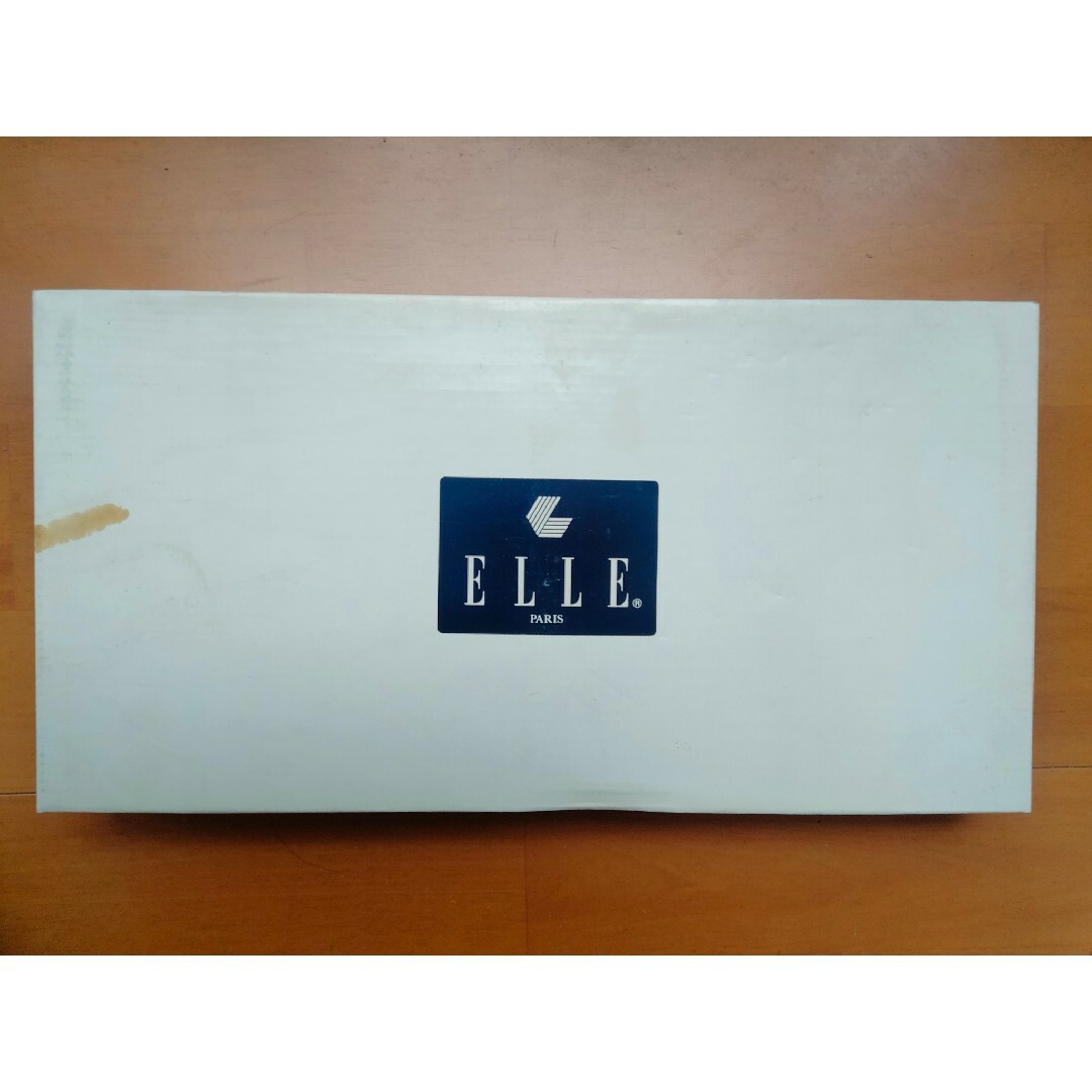 ELLE(エル)のELLE PARIS  洋皿　プレート　食器 インテリア/住まい/日用品のキッチン/食器(食器)の商品写真